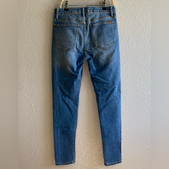 Joe’s Jeans~The Charlie High Rise Skinny Crop Vertical Studded Jeans Size 26 - Picture 5 of 12